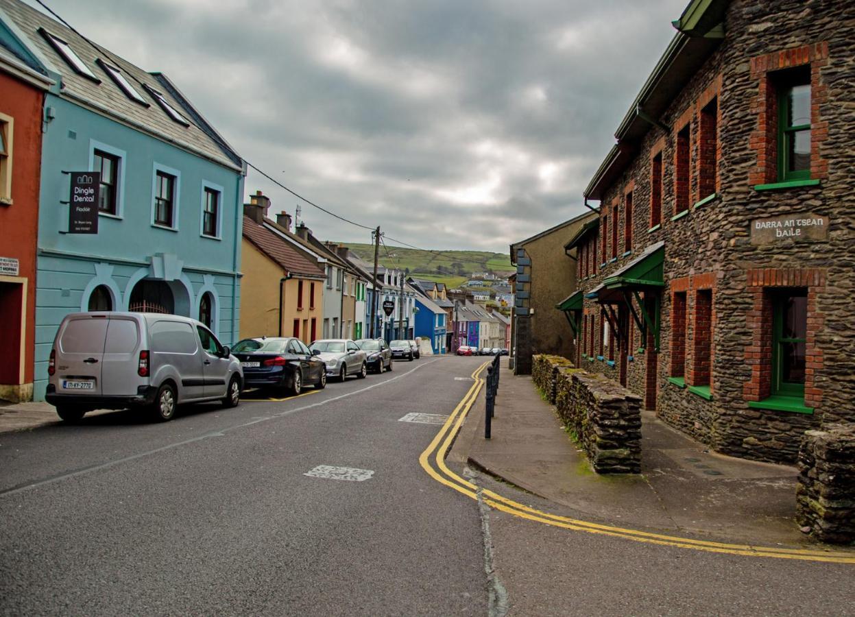 Dingle Town Holiday Home By Trident Holiday Homes Extérieur photo