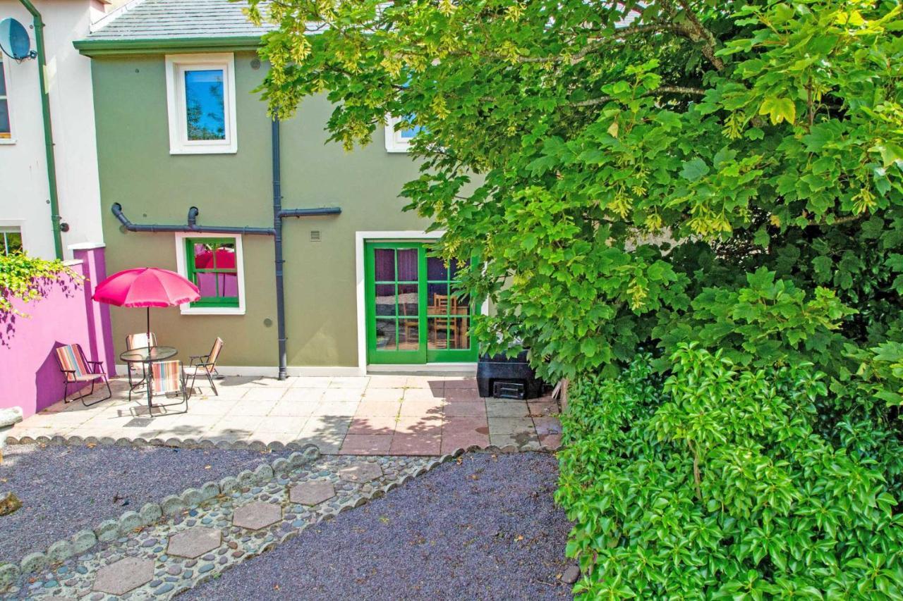 Dingle Town Holiday Home By Trident Holiday Homes Extérieur photo